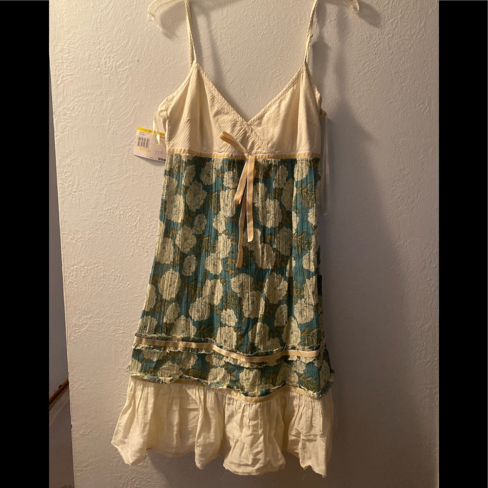 Summer spaghetti strap sun dress Size Medium